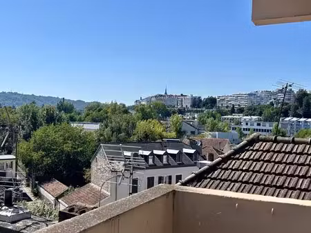 t3  balcon  parking et belle vue