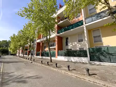 conflans sainte honorine appartement duplex 2 pièces de 42 m² avec grande terrasse et park