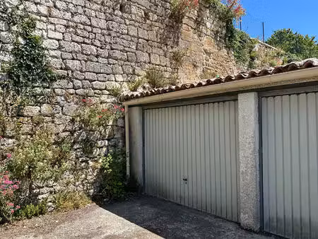 location parking / box  15.00m²  tonnay