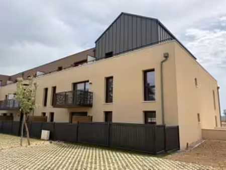 location appartement 3 pièces à carpiquet (14650) : à louer 3 pièces / 61m² carpiquet
