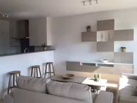 appartement à louer à woluwe-saint-lambert € 2.200 (k2c5o) - latour & petit bxl location |