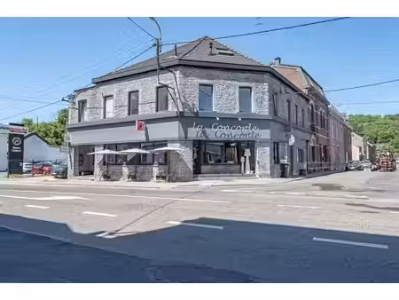 à saisir : fonds de commerce clé en main à trooz !