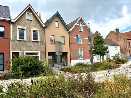 maison bien entretenue avec terrasse ensoleillée à oostkamp