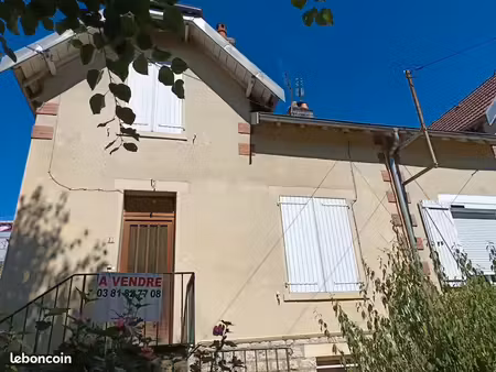 pavillon 89 m² besancon