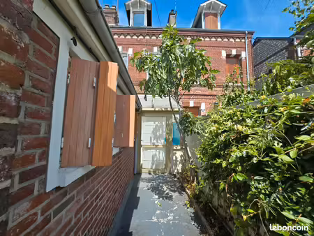 maison - 3 pièces - 73m²