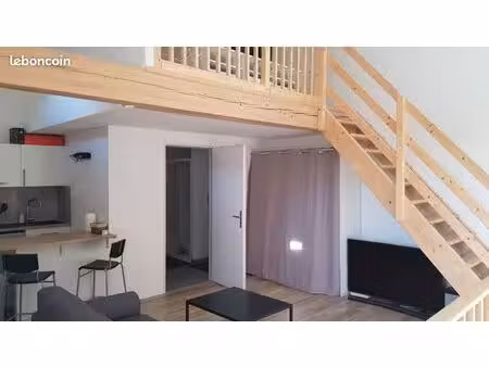 b3-26 loue t2 meublé 45 m² – 2ᵉ étage – climatisé