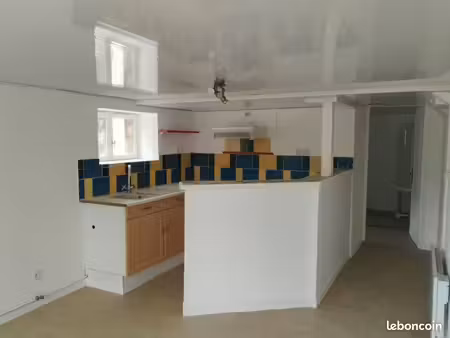 f2 60m2 avec jardin