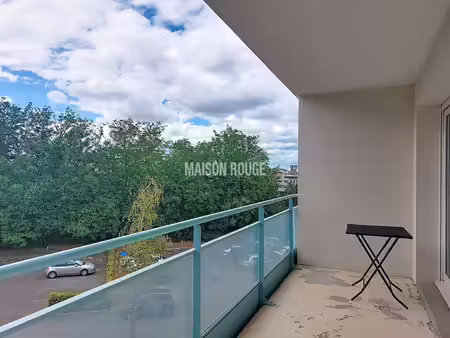 maison rouge