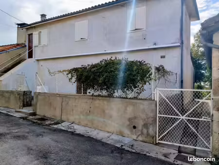 t3 de 48 m2 au premier étage 510