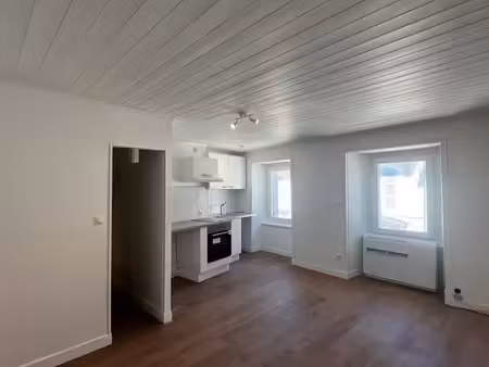 armement f2 renové centre ville dpe d