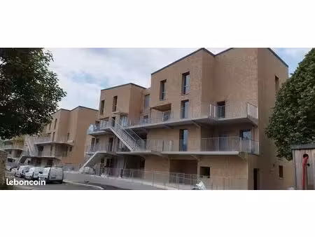 place de parking dans résidence neuve et sécurisée lorient 15 m2