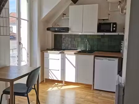 studio meublé 25 m2 - meaux cathédrale