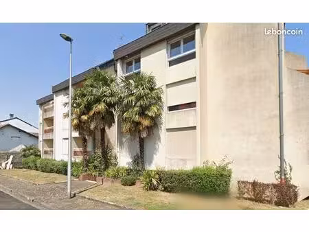 studio meublé parking privé