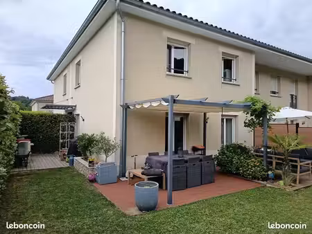 ? à louer – maison t4 de 85 m² avec jardin  garage et carport – gare de montluel à pied