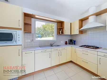 maison 5 pièces 90 m²
