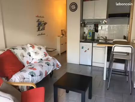 ? studio meublé 25 m² – bayonne beyris – bail étudiant