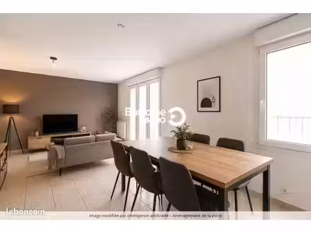 appartement 3 pièces 77 m²