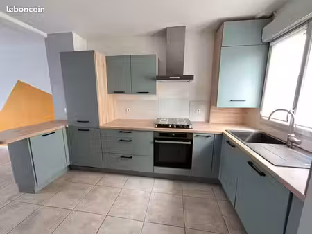 maison 4 pièces 77 m²