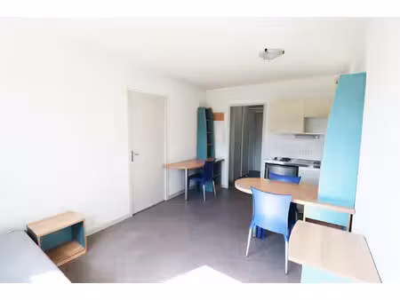 appartement 28 m² en résidence étudiante à échirolles