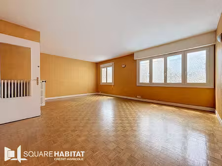lorient : appartement t5 lumineux de 92 m²!!