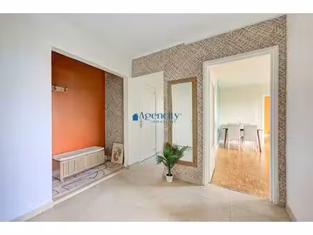 appartement familial en tres bon etat