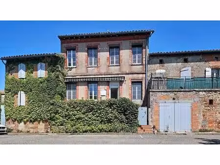 maison de village bourg st bernard