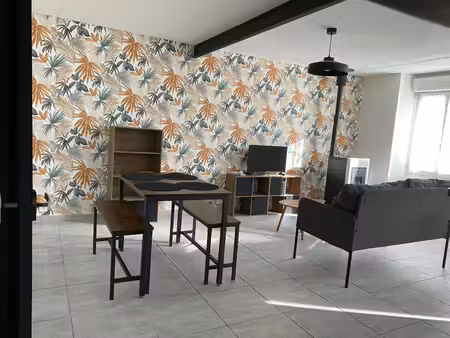 maison meublée sur la commune de la chapelle saint laurent 3 pièce(s) 73.70 m2