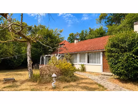 belle maison meublée - margency