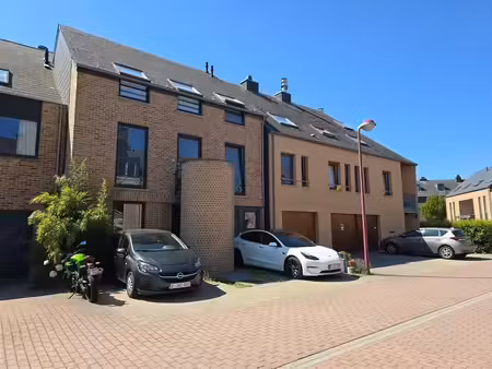 appartement à louer à clos des violoneux 14 louvain-la-neuve (vbe54047)