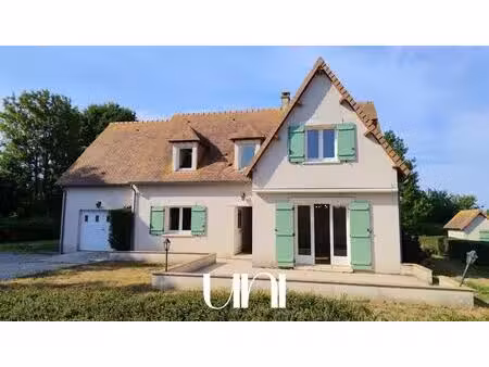 maison 5 pièces de 150m2 avec terrain de 5617m2 à tour en bessin