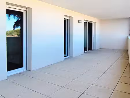 à vendre appartement t3 avec grande terrasse et double garage à baillargues