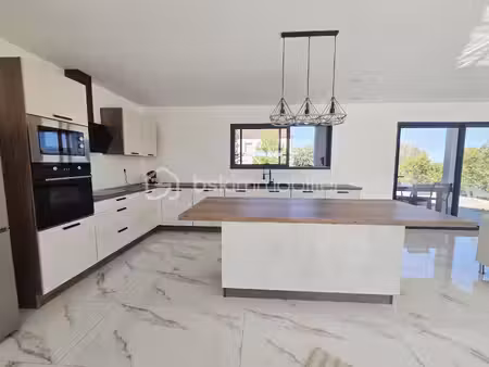 maison de 135 m² à catus