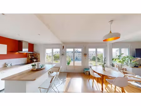 appartement avec balcon et garage