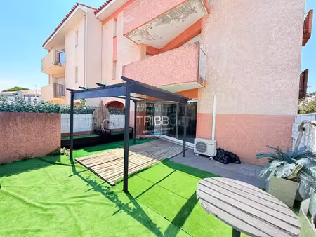 appartement t2 de 50 m2 en rez de jardin avec grande terrass