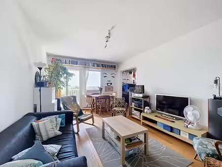 appartement 3 pièces à vendre à saint herblain - bellevue  dernier étage avec balcon