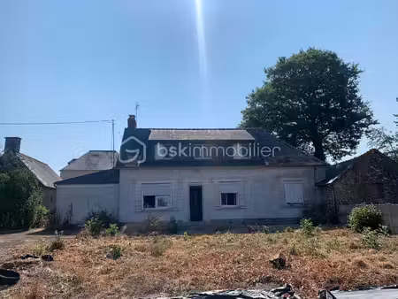 maison de 100 m² à ernee