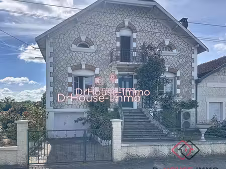 maison familiale 156 m² avec jardin  sous-sol et 4 chambres - beaucoup de charme et beau..