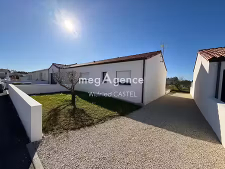 location maison 5 pièces 115 m² à l'ile-d'olonne (85340)  1 201 €