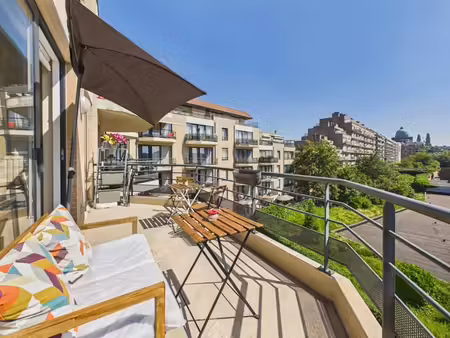 quartier basilique | appart. 2 ch. terrasse !