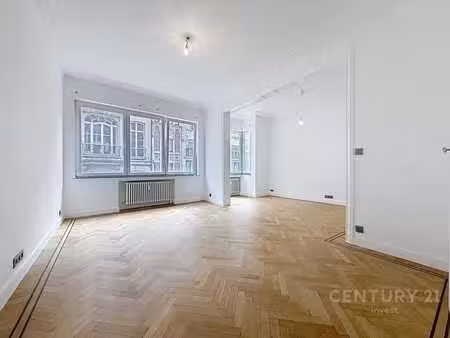 appartement 2 chbres + chbre de bonne et cave!