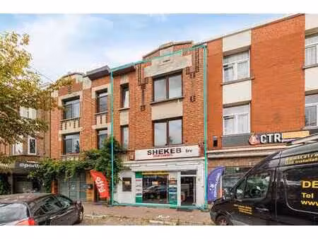 handelspand met woonst te koop in deurne-centrum