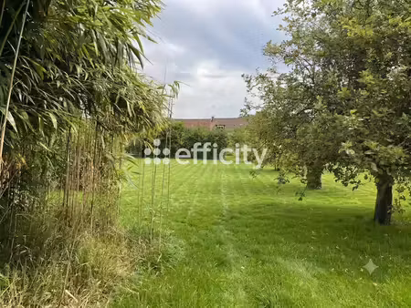 maison 12 pièces - 221 m²