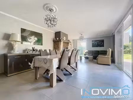 maison 6 pièces 105 m²