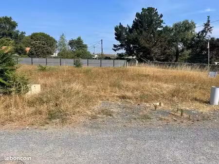 terrain 408 m² preignac