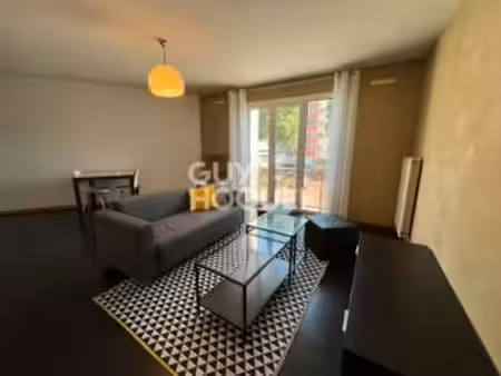 location appartement 3 pièces meublé à brest pilier rouge (29200) : à louer 3 pièces meubl
