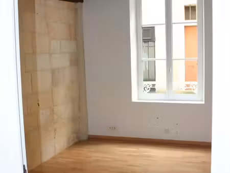 studio rdc coeur de ville la rochelle