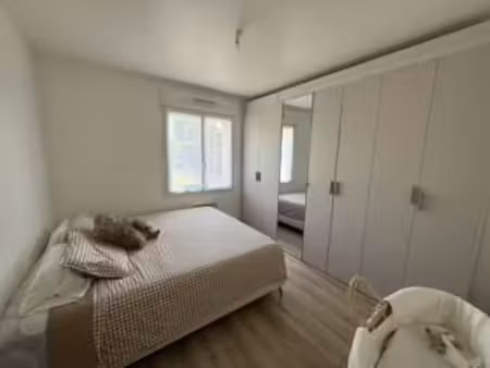location maison à précigné (72300) : à louer / 90m² précigné