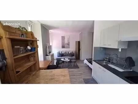 location studio 27.4m / col de leschaux / location meublée long terme