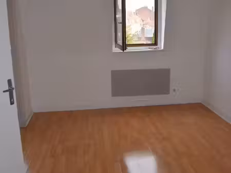 t2 de 32 m² à 200 m de lillenium