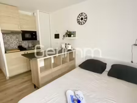 studio 1 pièce 18 m²
